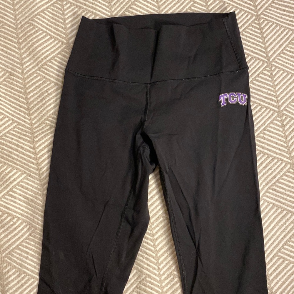 Limited Edition Lululemon x TCU leggings